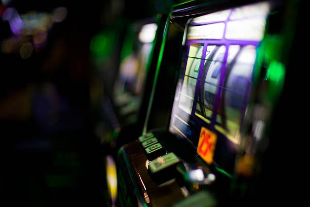 ocatoto Shio Game slot interface showing Pragmatic Play and PG Soft titles